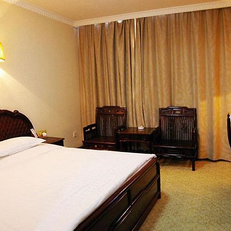 Starway Yangzhou Tianyuan Hotel يانجتشو الغرفة الصورة
